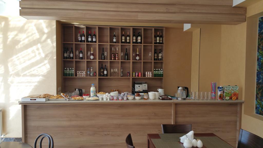 Hotel Feri Tbilisi Eksteriør billede